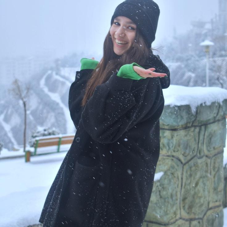 Portrait of Liam Carter meditation instructor